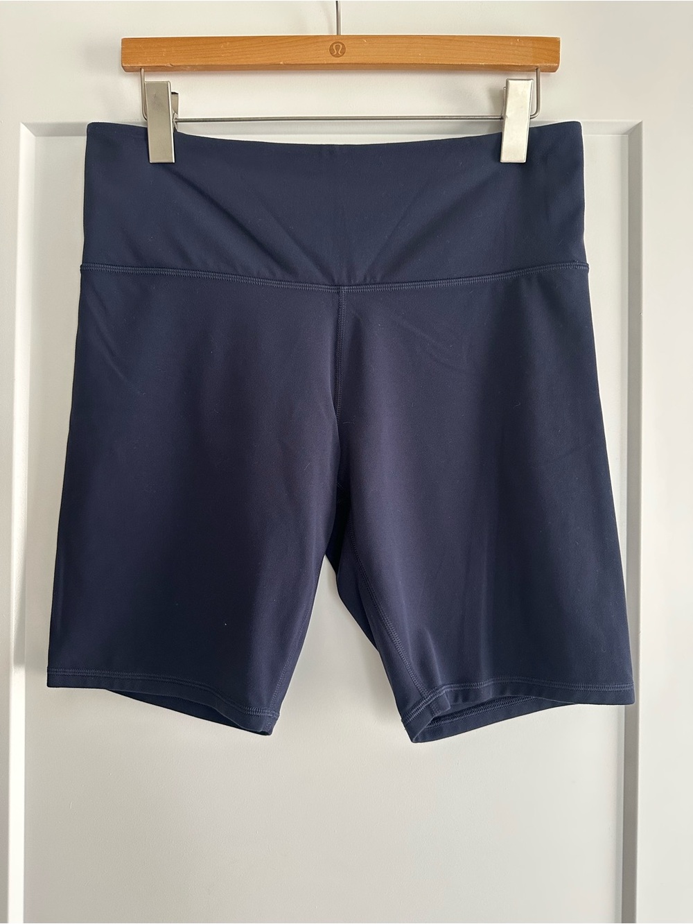 Athleta Elation Ultra High Rise 9" Short Size 1X